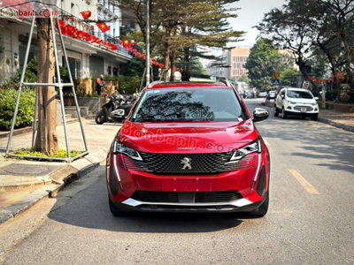 Xe Peugeot 5008 Premium 2023