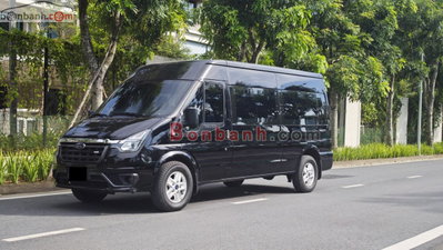 Xe Ford Transit Tiêu chuẩn 2024