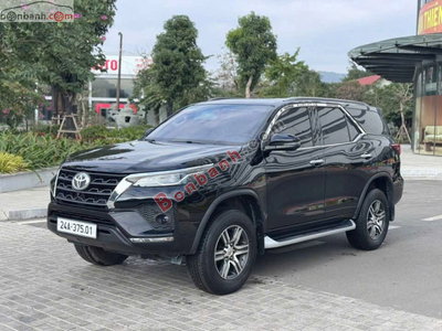 Xe Toyota Fortuner 2.4L 4x2 AT 2022