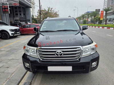 Xe Toyota Land Cruiser VX 4.6 V8 2013