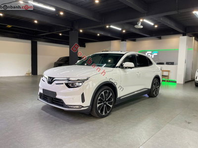 Xe VinFast VF8 Plus AWD 2023
