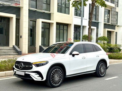 Xe Mercedes Benz GLC 300 4Matic 2023