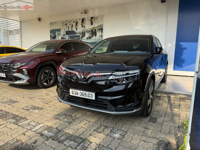 Xe VinFast VF8 Eco 2025