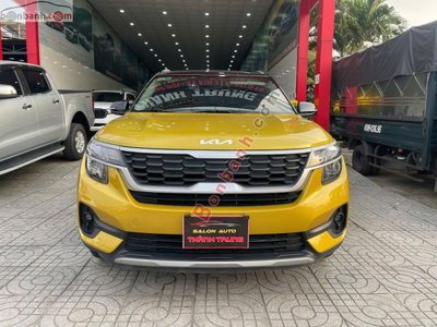 Xe Kia Seltos Deluxe 1.4 AT 2021