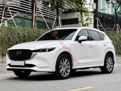 Xe Mazda CX5 Premium Exclusive 2.0 AT 2024