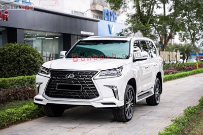 Xe Lexus LX 570 2020