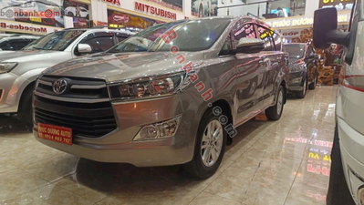 Xe Toyota Innova 2.0E 2018