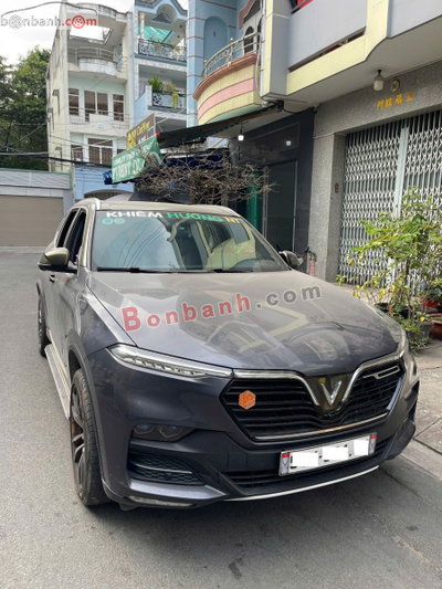 Xe VinFast Lux SA 2.0 Plus 2.0 AT 2021