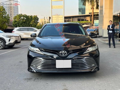 Xe Toyota Camry 2.0G 2020