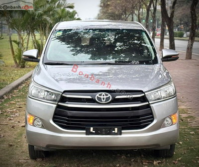Xe Toyota Innova 2.0G 2019