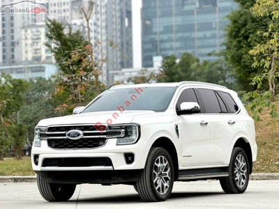 Xe Ford Everest Titanium 2.0L 4x2 AT 2022