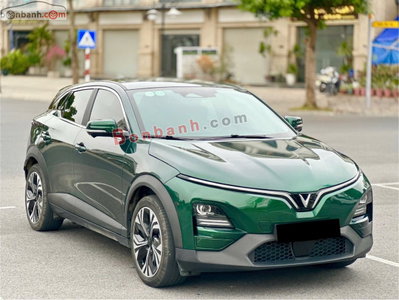 Xe VinFast VF6 Plus 2025