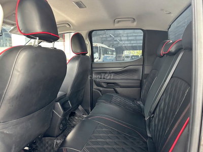 Ford Ranger XLS 2024, bảo hành 2027, vay 75%