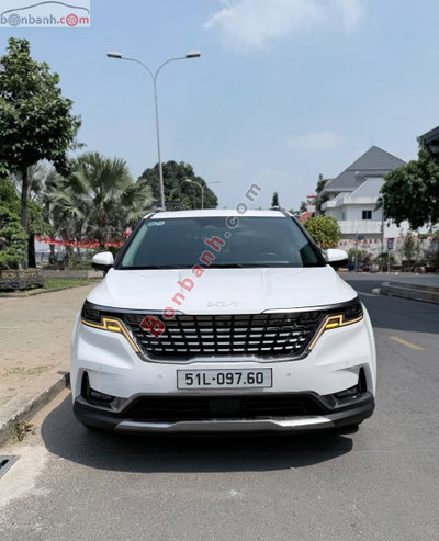Xe Kia Carnival Signature 3.5G 2024