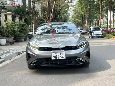 Xe Kia K3 Premium 1.6 AT 2022