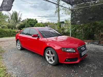 Audi Quattro 2010 Đỏ