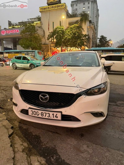 Xe Mazda 6 Premium 2.0 AT 2020