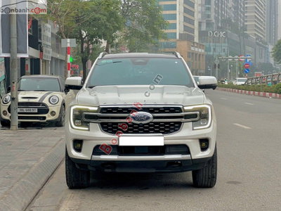 Xe Ford Everest Platinum 2.0L 4x4 AT 2025