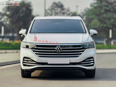 Xe Volkswagen Viloran Luxury 2023