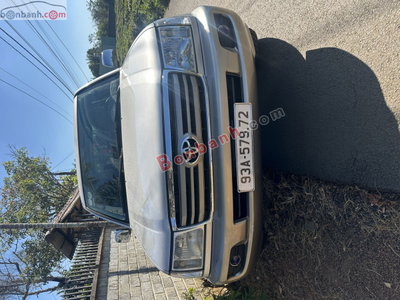 Xe Toyota Land Cruiser GX 4.5 2005