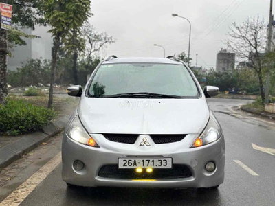 Mitsubishi Grandis 2005 Bạc