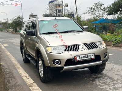 Xe Mitsubishi Pajero Sport D 4x4 MT 2012
