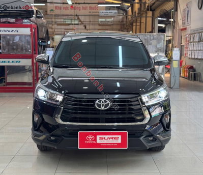Xe Toyota Innova Venturer 2.0 AT 2022