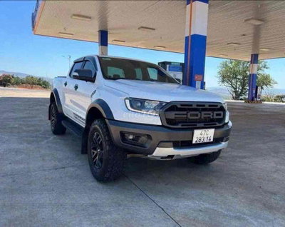 Ford Ranger Raptor Trắng
