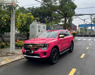 Xe Ford Everest Titanium Plus 2.0L 4x4 AT 2024