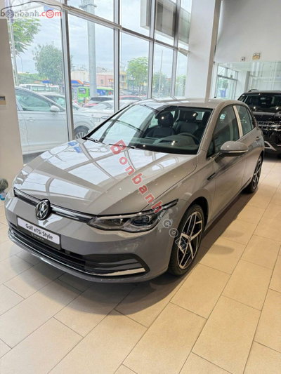 Xe Volkswagen Golf 1.5 eTSI Life 2025