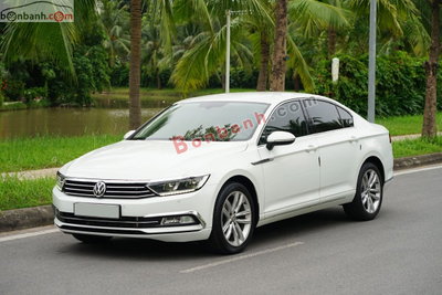Xe Volkswagen Passat 1.8 TSI 2018