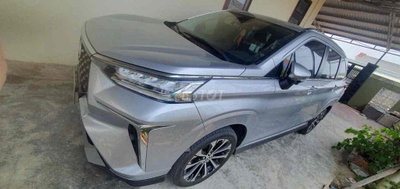 Toyota Veloz Cross 2022 CVT Top - 35000 km