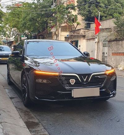Xe VinFast Lux A 2.0 Tiêu chuẩn 2022