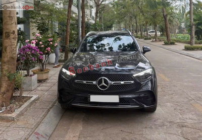 Xe Mercedes Benz GLC 300 4Matic 2024