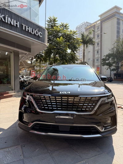 Xe Kia Carnival Signature 2.2D 2023