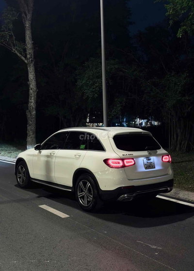 Mercedes Benz GLC 2019 200 - 27000 km