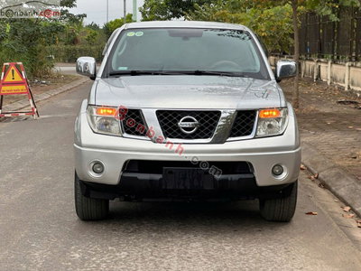 Xe Nissan Navara LE 2.5MT 4WD 2013