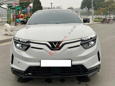 Xe VinFast VF8 Plus AWD 2023