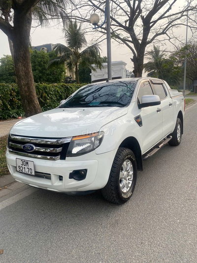 Xe Ford Ranger XLS 2.2L 4x2 AT 2015 - 390 Triệu