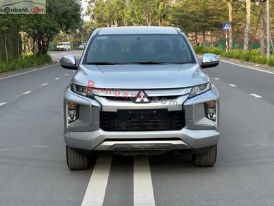 Xe Mitsubishi Triton 4x2 AT Mivec 2021