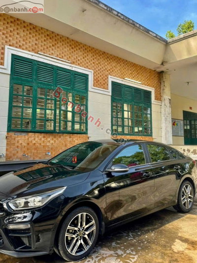 Xe Kia Cerato 1.6 MT 2020