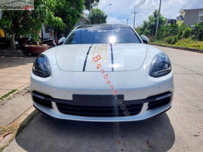 Xe Porsche Panamera 3.0 V6 2019