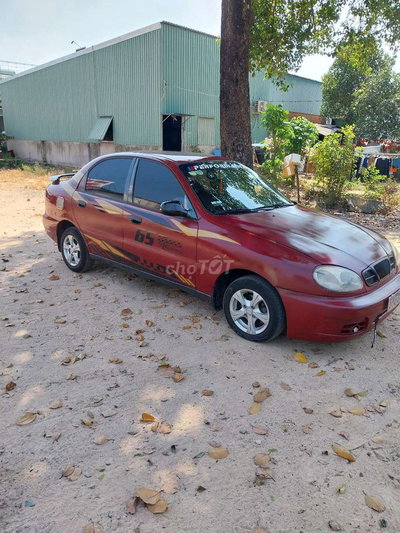 Daewoo Lanos 5 chỗ Đỏ