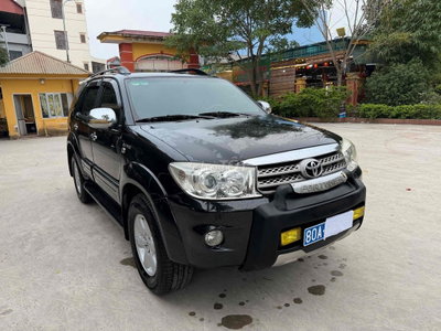 Toyota Fortuner 2.7V 2010 - Bao zin chất