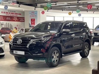 Xe Toyota Fortuner 2.4L 4x2 AT 2022