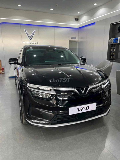 VinFast VF8 Eco 2023 Đen