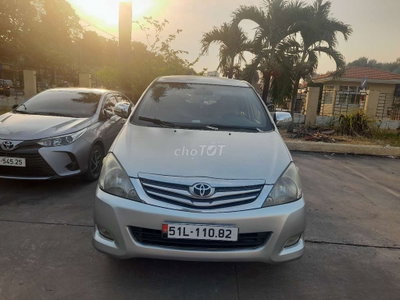 Toyota Innova G 2008 Bạc
