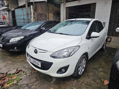 Mazda 2 2013 Trắng 110000 km
