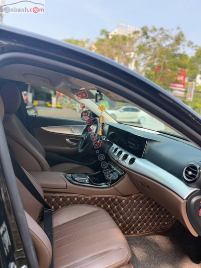 Xe Mercedes Benz E class E180 2021