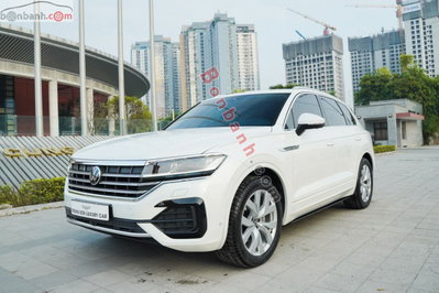 Xe Volkswagen Touareg Luxury 2.0 TSI 2023